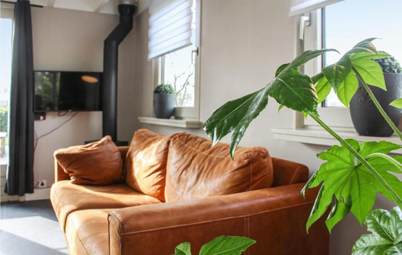 2 Bedroom Nice Home In Bornerbroek Weleveld ภายนอก รูปภาพ