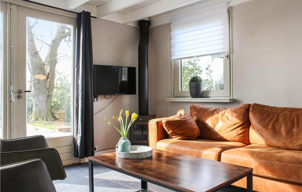 2 Bedroom Nice Home In Bornerbroek Weleveld ภายนอก รูปภาพ